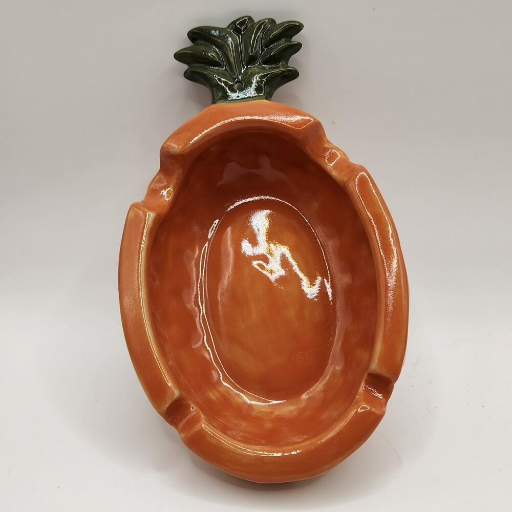 Trader Vics Pineapple Ceramic Ashtray Tiki Bar Tobaccorand 2022 Home Decor EUC